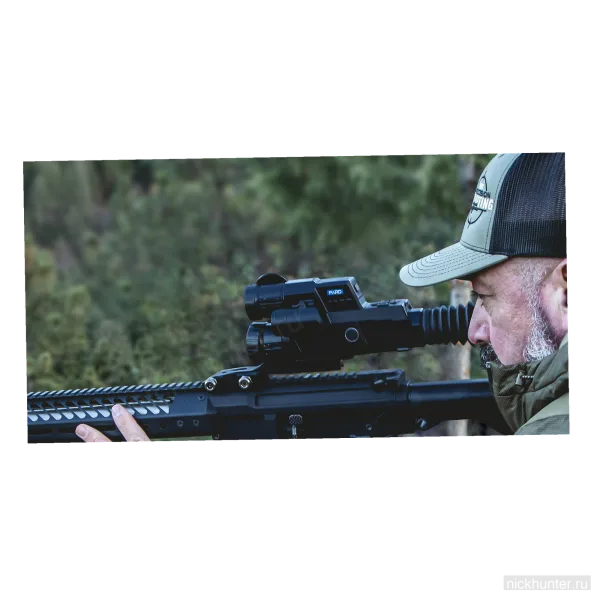 Pard Landsat 640 Compact на винтовке: стрелок ведёт наблюдение из укрытия