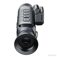 Pard Leopard 480 LRF объективом к зрителю, дальномерный модуль сверху